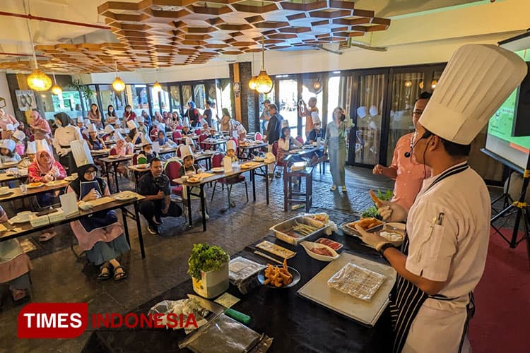 Hari Anak Nasional, Anak di Jember Ikut Kelas Memasak Sushi
