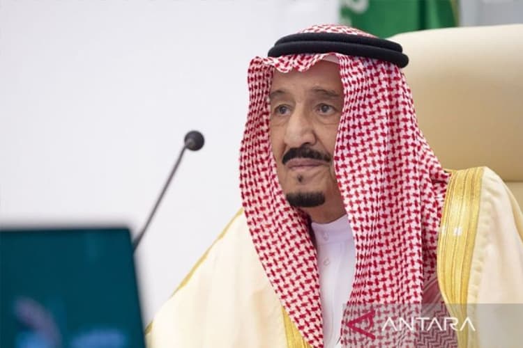 Raja Salman Keluar dari Rumah Sakit, Istana Saudi Pastikan Hasil Pemeriksaan Baik