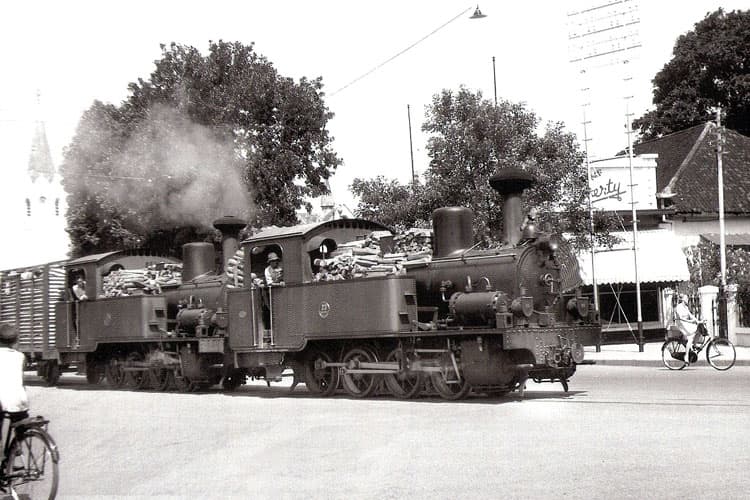 Kenapa Trem Malang Punah? Konflik Politik, Depresi Global, dan Banjir Mobil (Bagian 1)