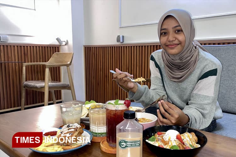 Terrace Cafe Tulungagung: Paduan Kafe, Game Zone dan Kuliner Berkualitas di Satu Atap