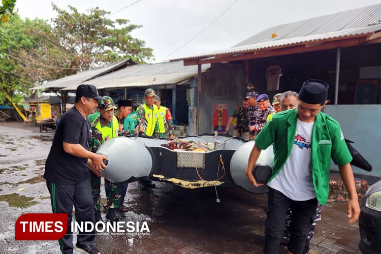 TNI AD Berikan Dukungan Penuh dalam Pencarian Korban KMP Tunu Pratama Jaya