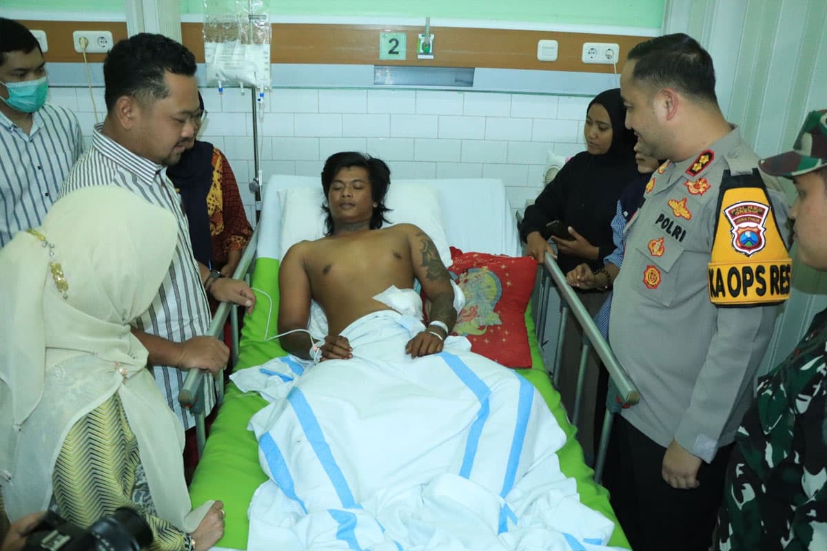 Korban Penusukan saat Patrol Sahur di Gresik Mulai Membaik