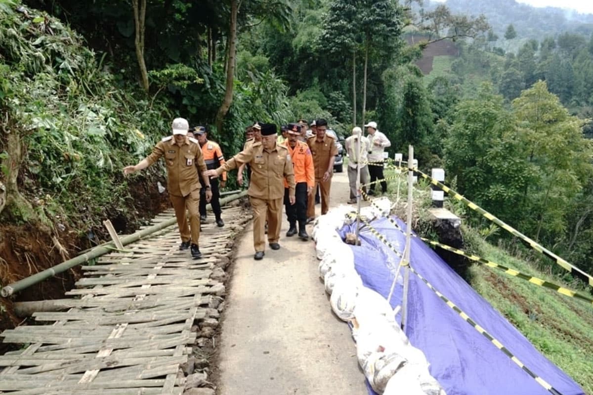 Longsor di Akses Jalan Desa Taji, Bupati Malang Minta Penanganan Dipercepat