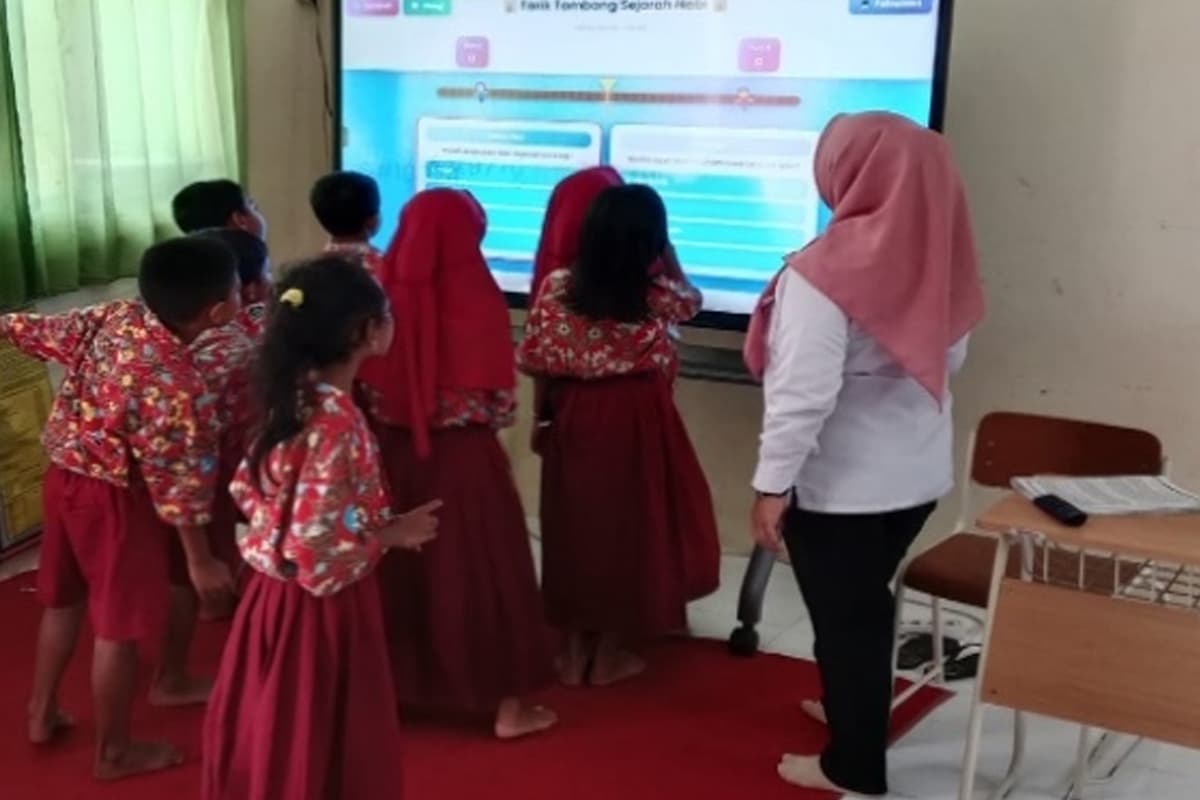 Terapkan Digitalisasi Layanan, Perpustakaan Jendela Ilmu Madiun Raih Akreditasi B