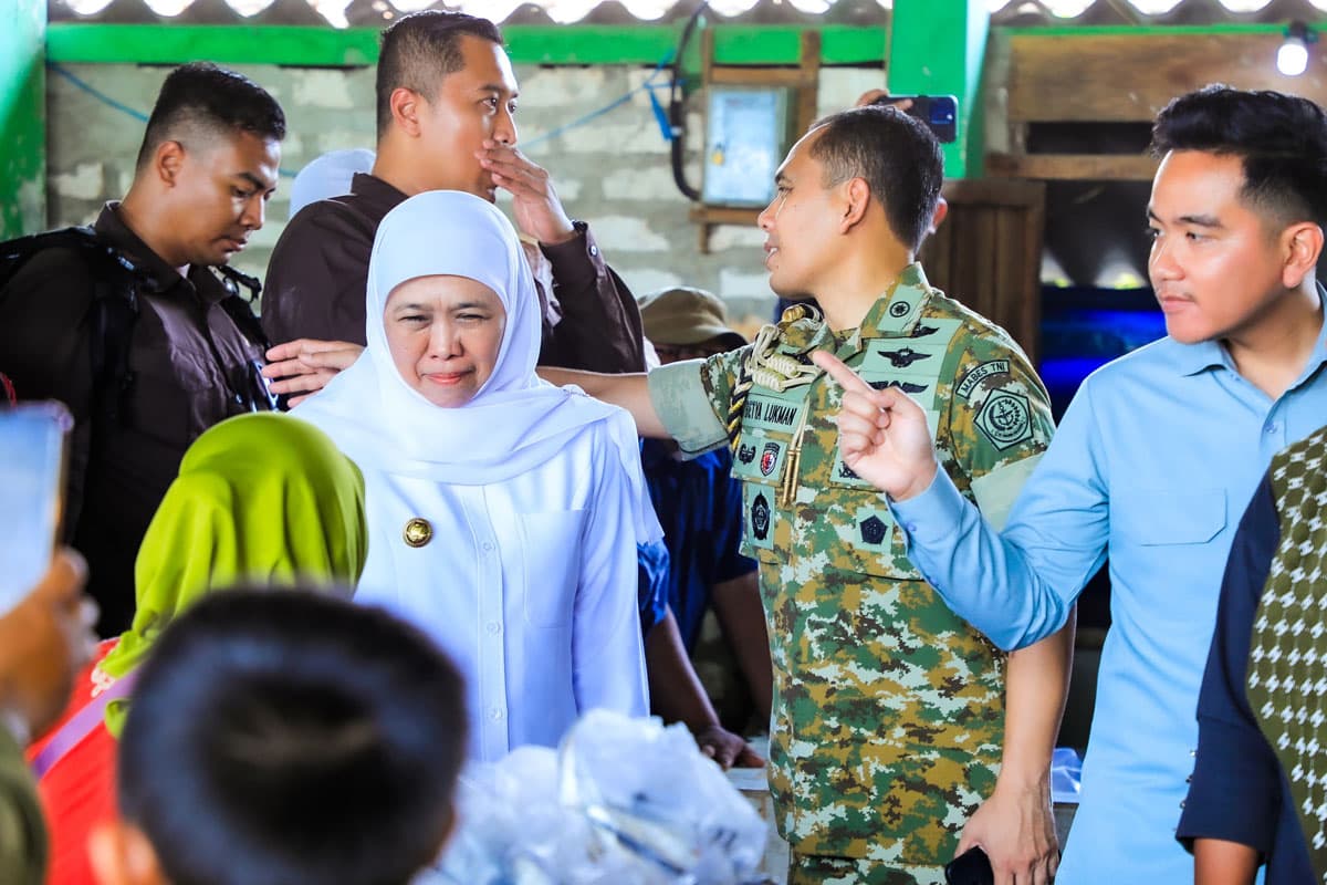Cek Pasar di Tuban Bersama Wapres Gibran, Gubernur Khofifah: Stok Bahan Pokok Aman