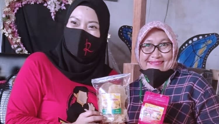 Peduli Kesehatan, Lempeng Puli Aisyah Lembayung Madiun Jamin Tanpa Boraks