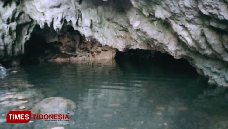 Kandungan MGCO3 di Sungai Goa Rengganis Pangandaran Bikin Awet Muda