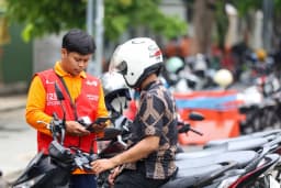 Sasar Jalan Stasiun Kota hingga Perak, Layanan Parkir Digital Surabaya Resmi Diperluas