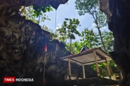Malam 1 Suro 2026, Goa Kalak Pacitan Jadi Tujuan Semedi Warga dari Berbagai Kota
