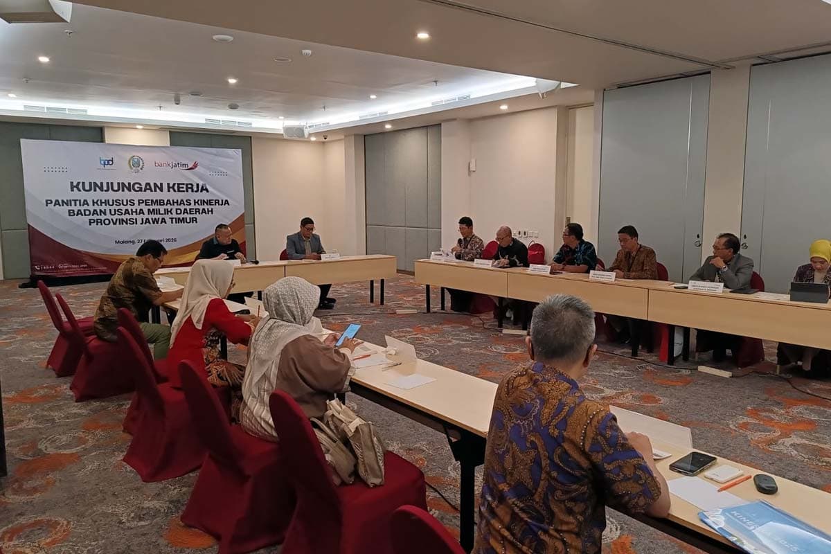 Investigasi Pansus BUMD DPRD Jatim: Wacana Sinergi Bank Jatim dan Bank UMKM